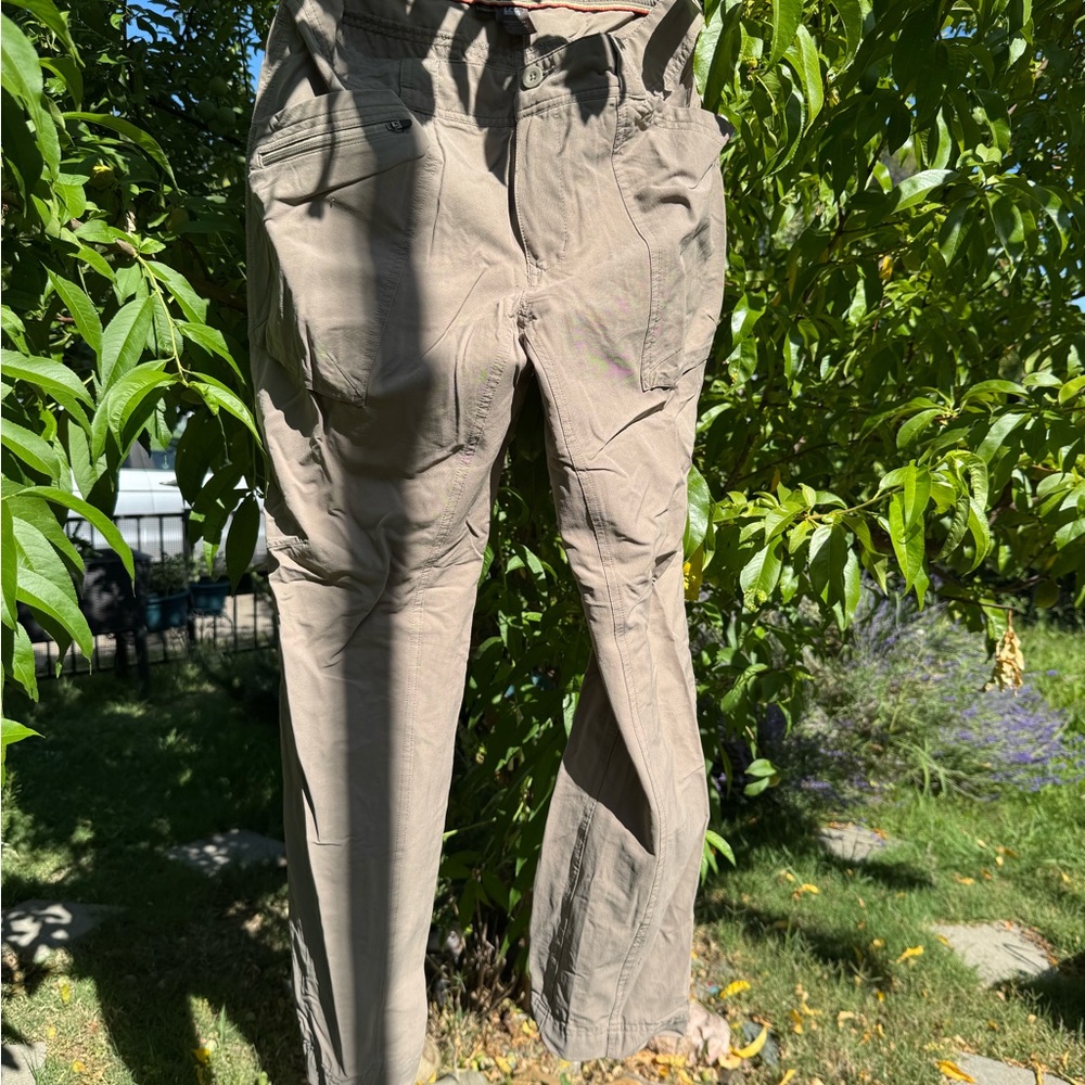 REI Tan Cargo Pants Lightweight Outdoor Essential